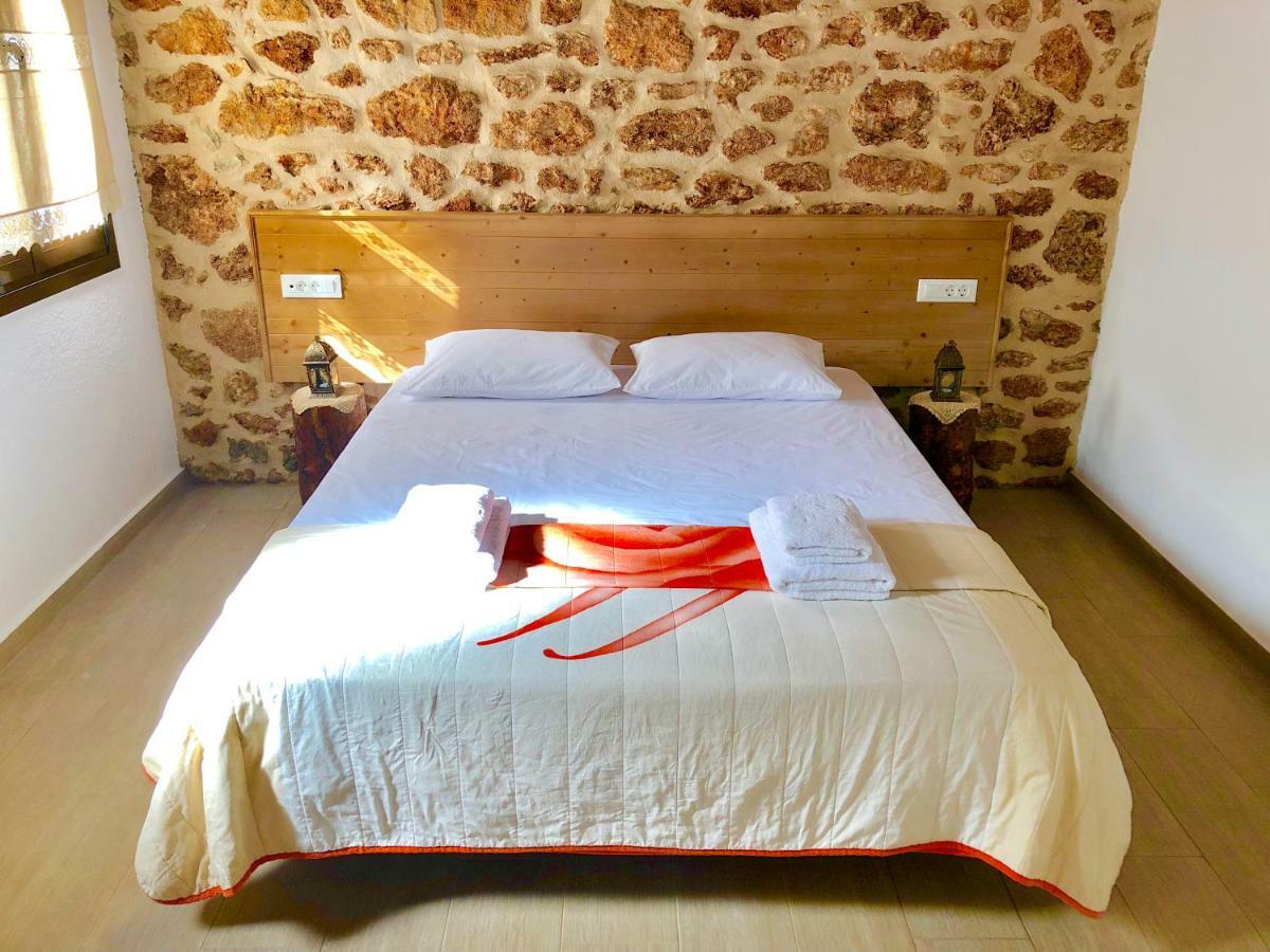 Bekos Traditional House Archangelos  Bagian luar foto